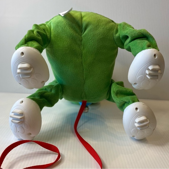 Peppy Pets 11” Walking Dinosaur With Leash - Picture 5 of 11